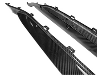 Carbon OEM side skirt detail